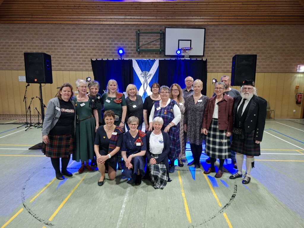 Gruppe Schottisch Tanz